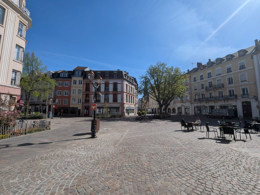 Achat Vente : IMMEUBLE � acheter � MULHOUSE ()